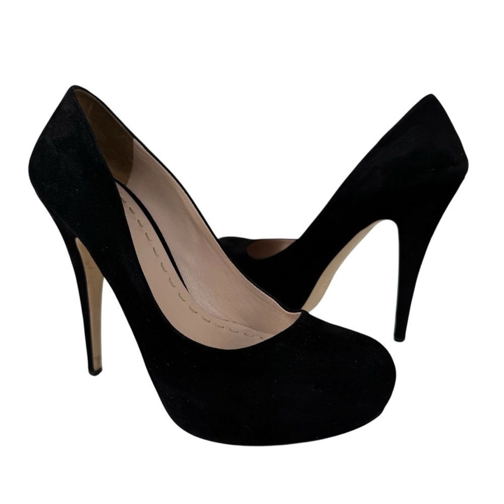 Miu Miu Black Suede Rounded Toe Platform Pumps Size 38 Made in Italy Classic